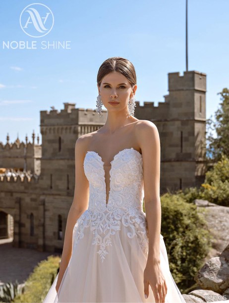 Dress SV335 from the Livadia collection by Noble Shine