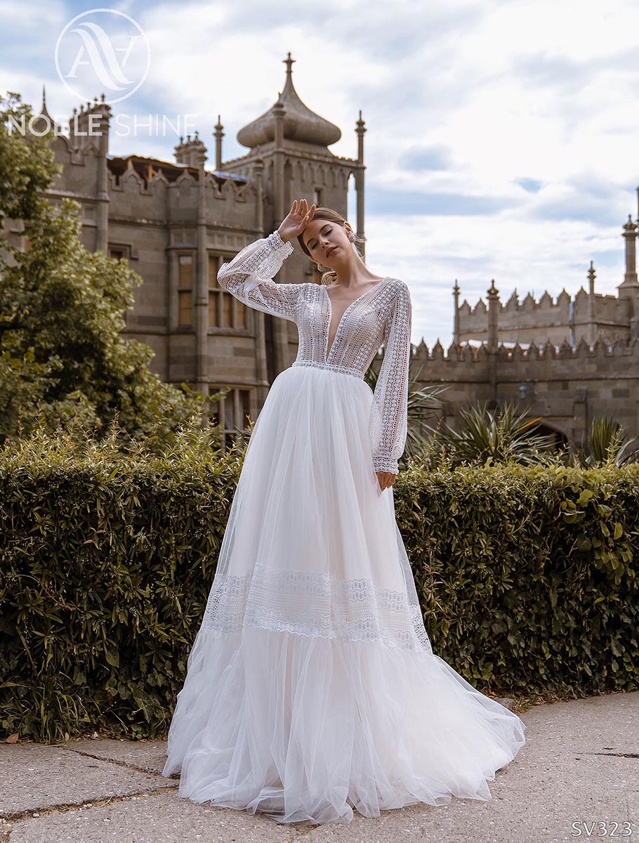 Dress SV323 from the Livadia collection by Noble Shine